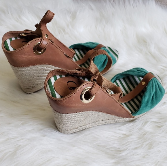 Kelsi Dagger Ricky Wedge - Picture 3 of 7